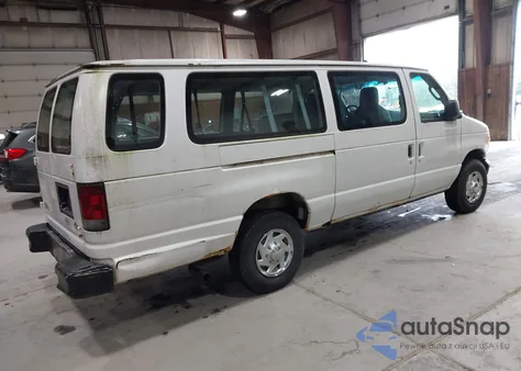 2003 Ford E-350 Super Duty Xl/Xlt из США, поврежденный, VIN 1FBSS31L33HB26182